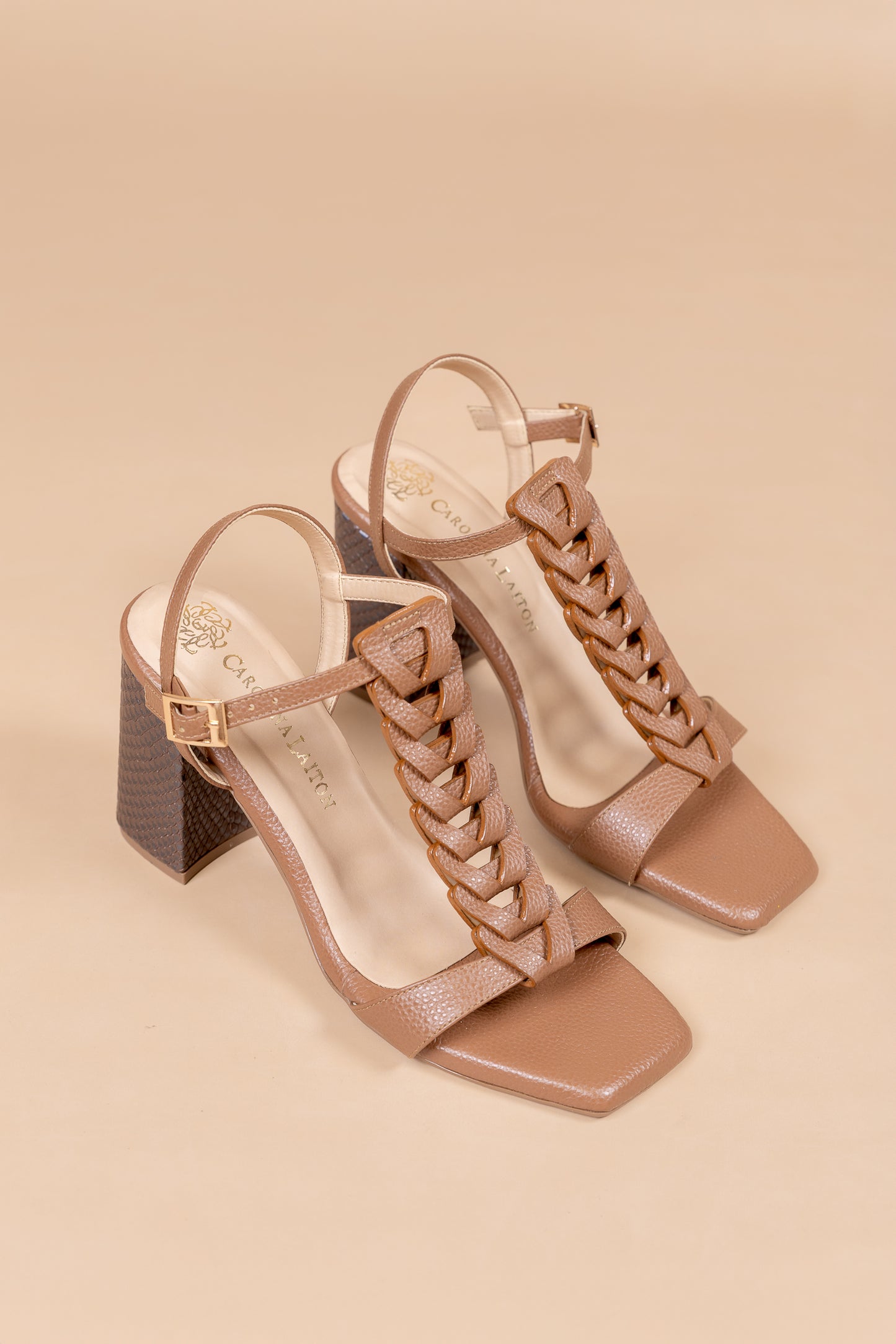 Sandalia Solé - Cuero Miel - Tacon 7.5 cm - Carolina Laiton
