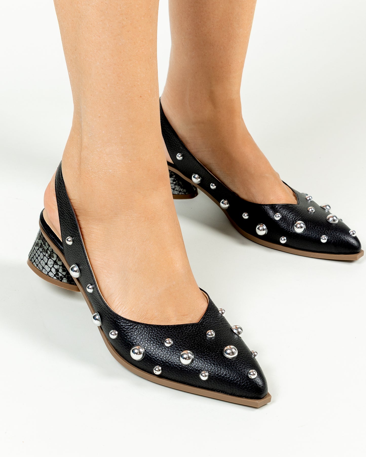 Stiletto Dara Cuero Negro - Tacon 3.5 cms- Carolina Laiton