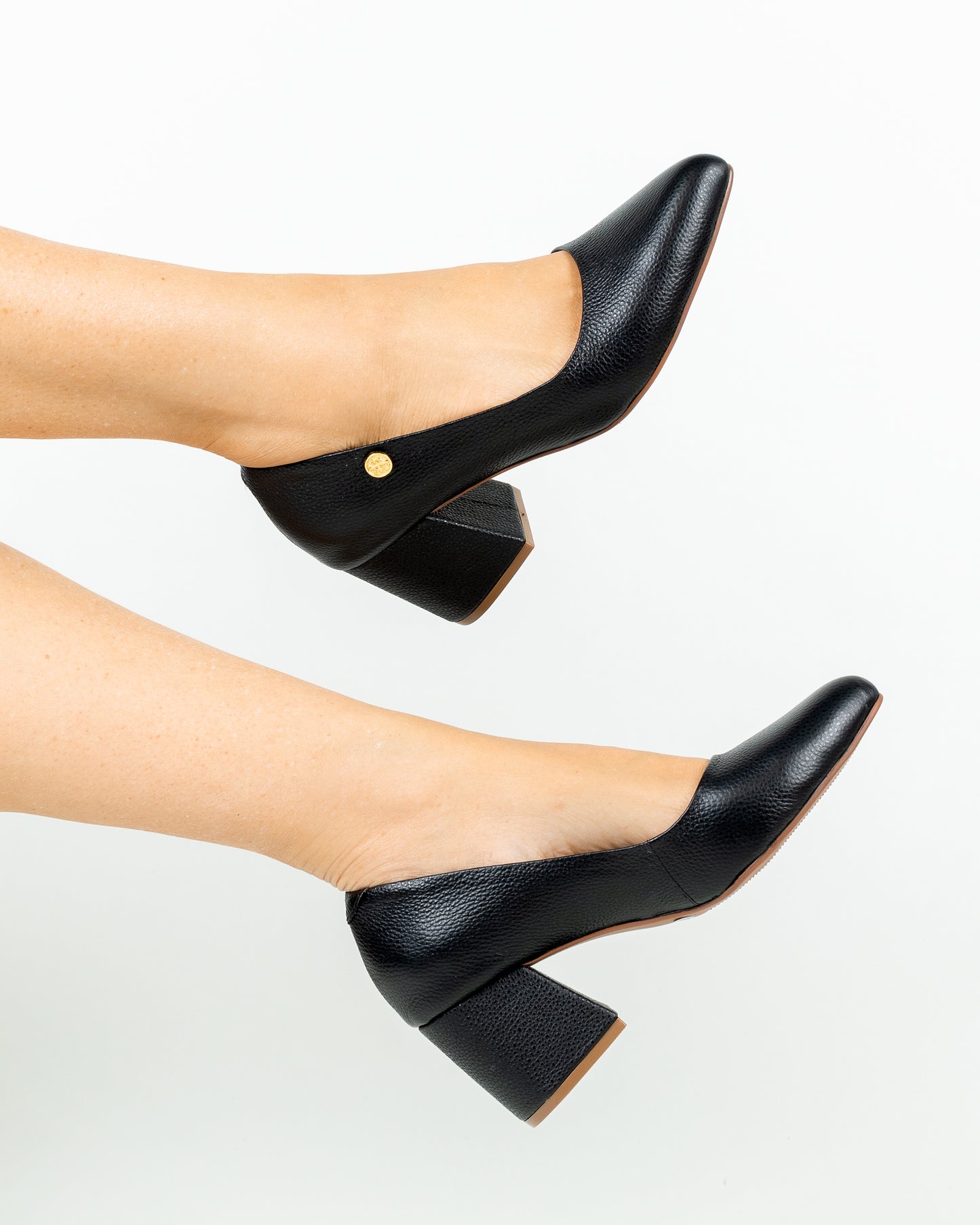 Stiletto  Eternal  Cuero Negro - Tacón 5.5 cms- Carolina Laiton