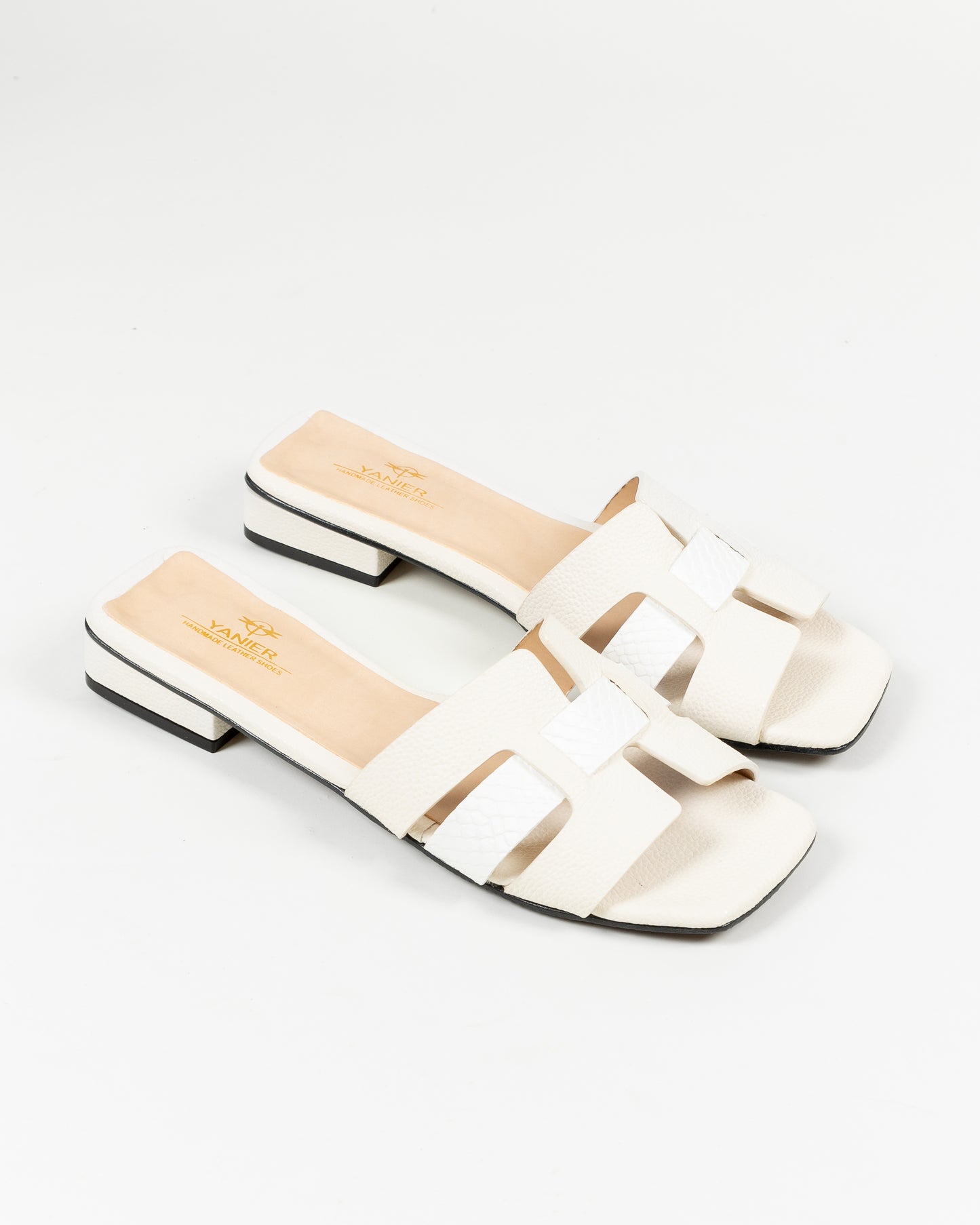 Sandalia Plana Chloe Cuero - Tacon 1.5 cm - Carolina Laiton
