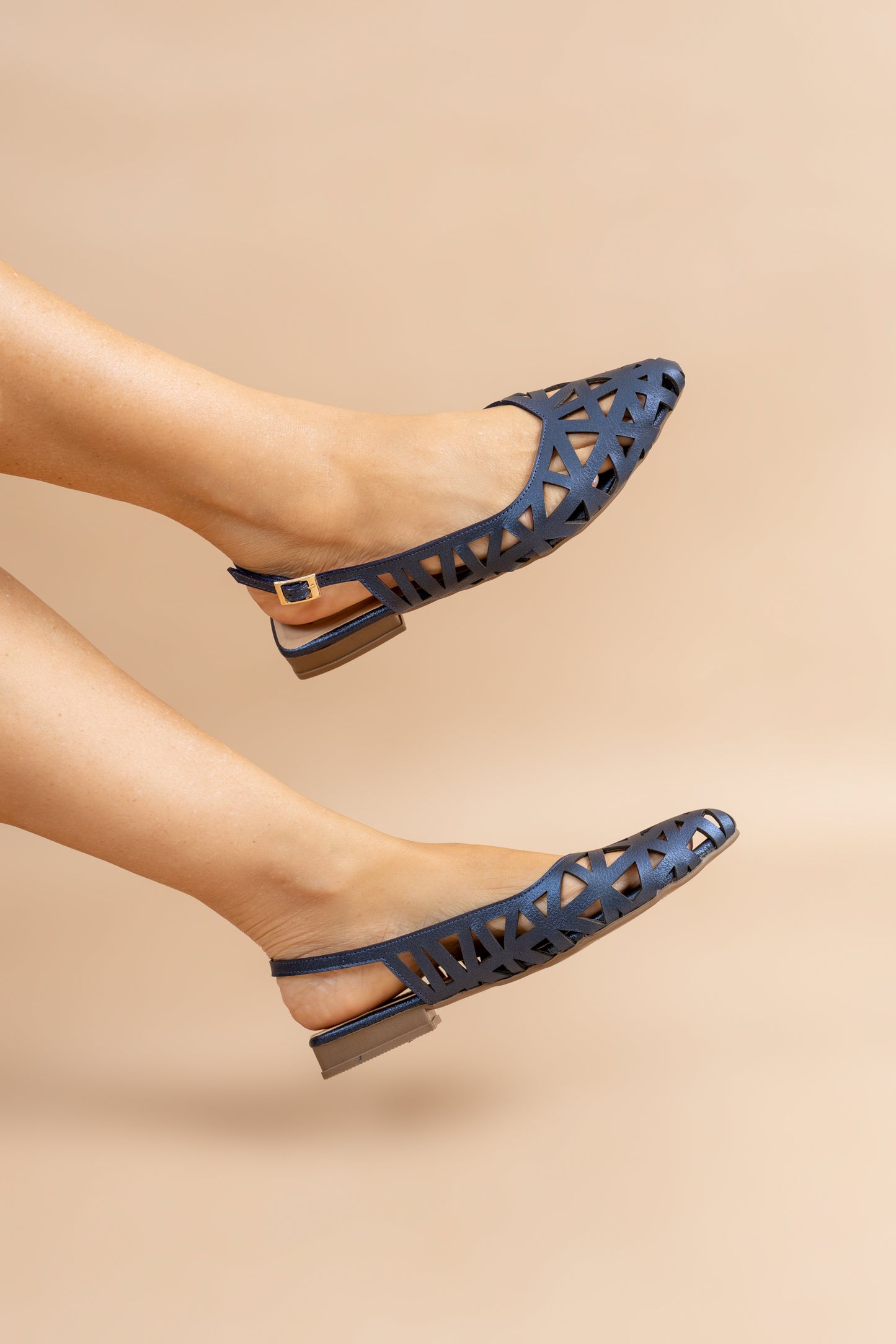 Baleta Melissa Cuero Azul Metalizado - Carolina Laiton