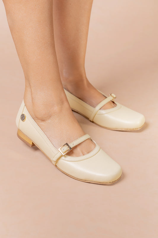 Baleta Aura Cuero Beige - Carolina Laiton