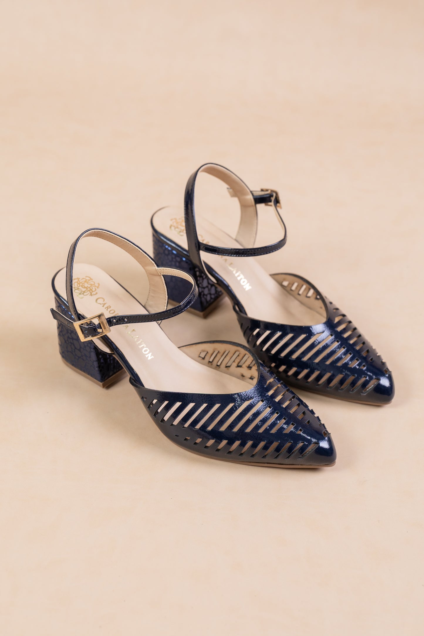 Stiletto Patricia Cuero Azul - Tacon kitten heel 5.5 cms- Carolina Laiton