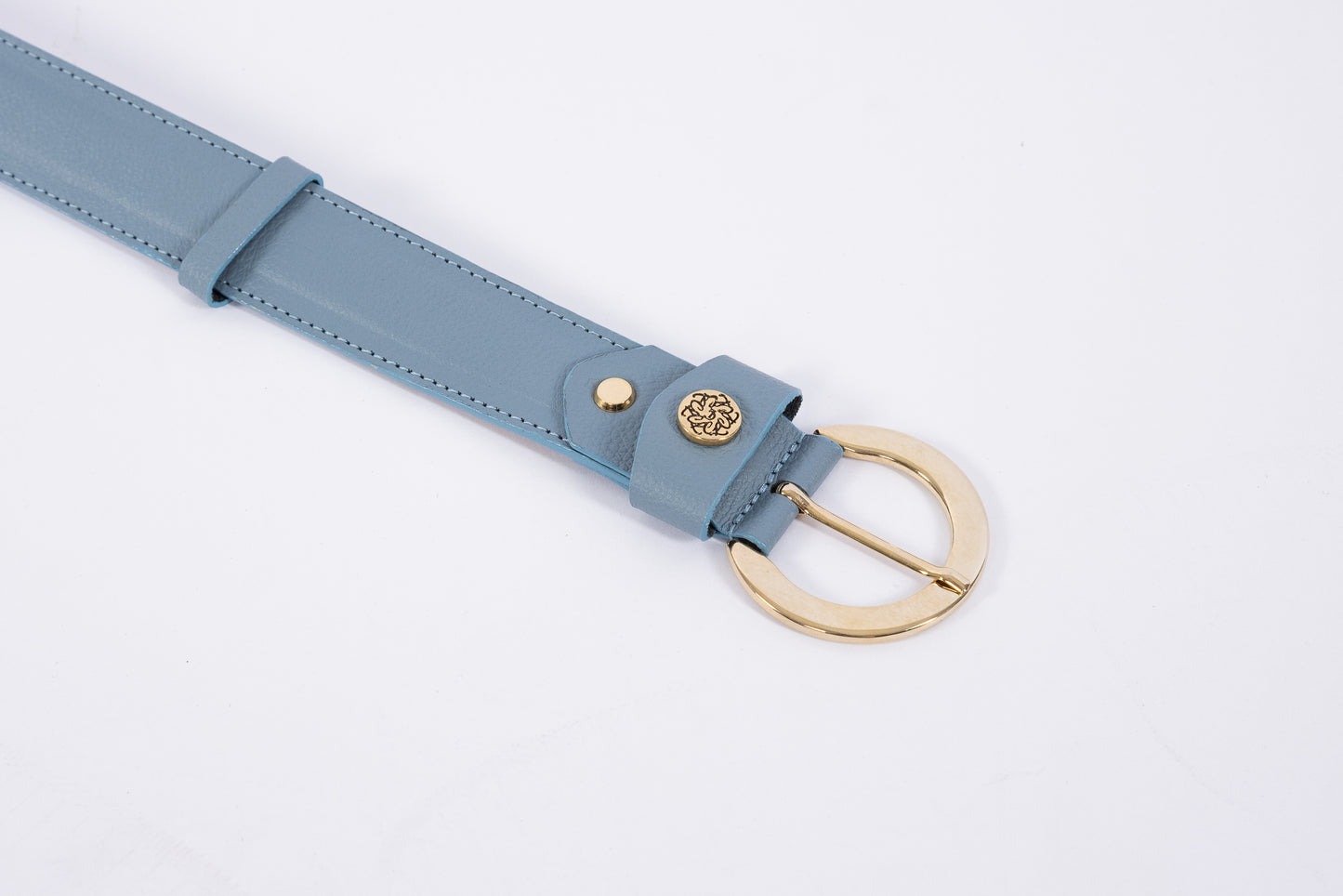 Correa Aqua en Cuero Celeste - Carolina Laiton