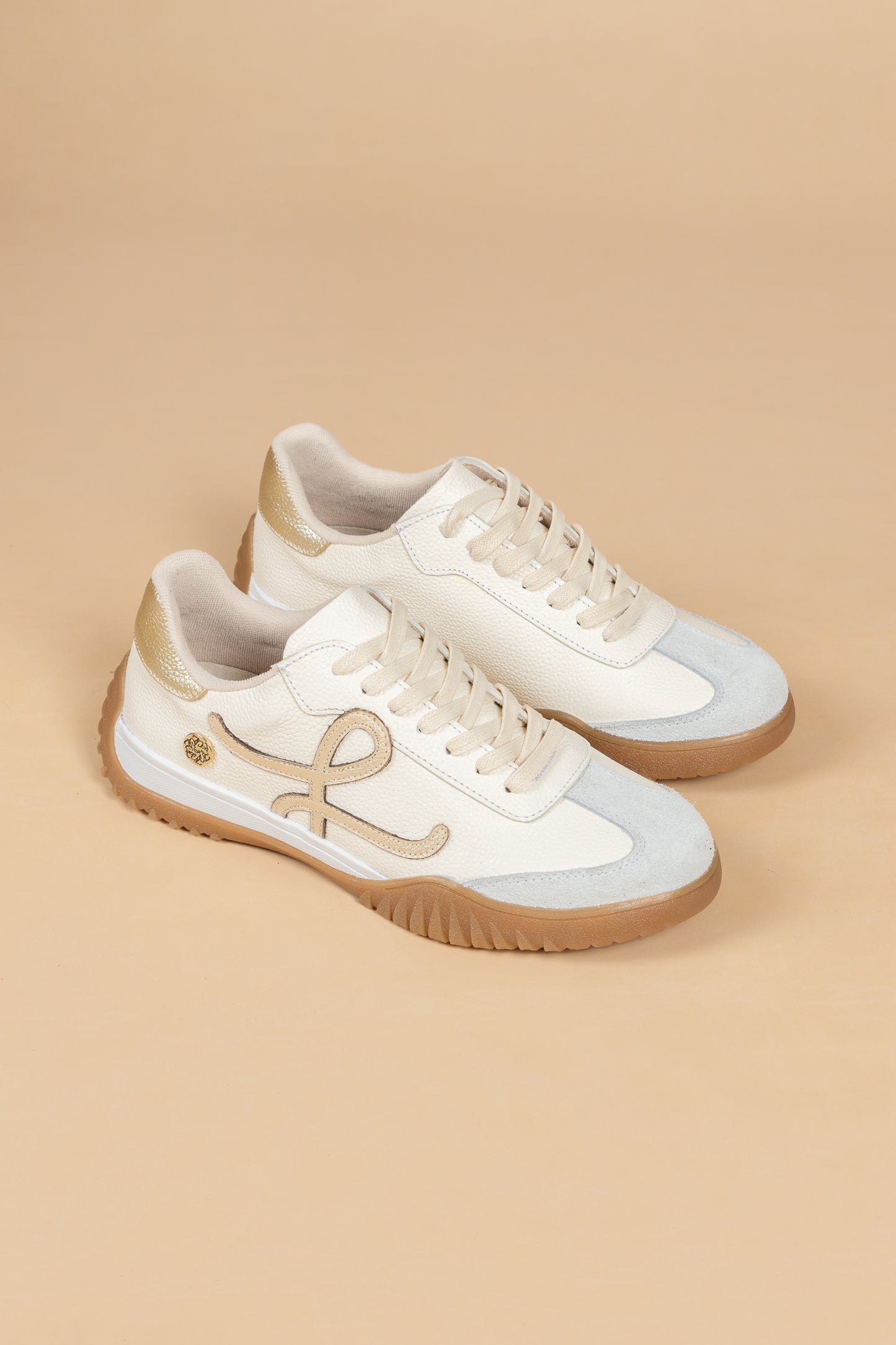 Tenis Luna Cuero Talco - Carolina Laiton