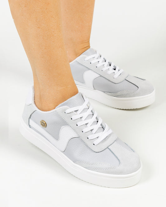 Tenis Soulder Cuero Gris por Talco- Carolina Laiton