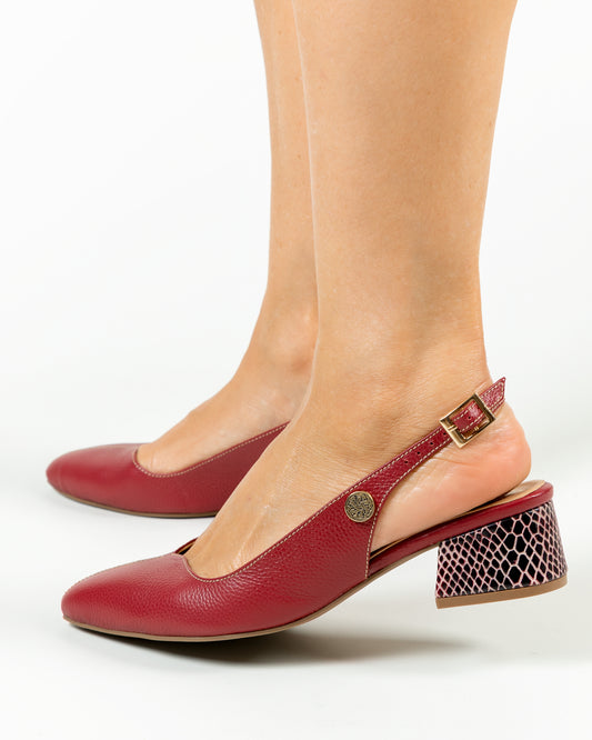 Stiletto Briana  Cuero Borgoña- Tacon 3.5 cms- Carolina Laiton