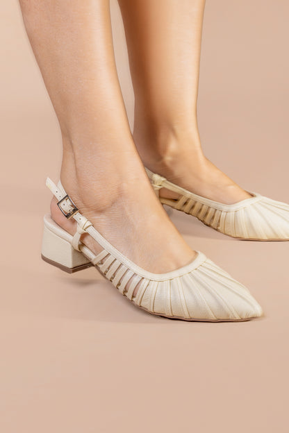 Stiletto Lux - Cuero Blanco Talco -Tacón 3.5 cms - Carolina Laiton
