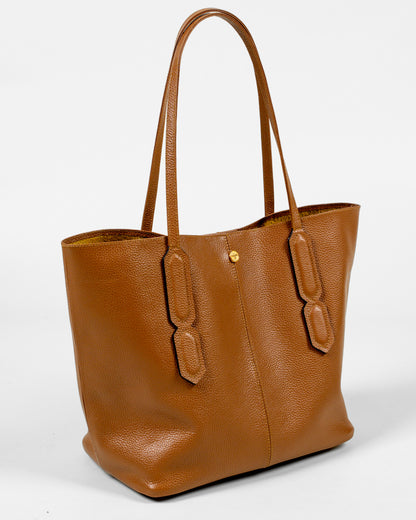Bolso Mediano Saori Miel en Cuero- Carolina Laiton