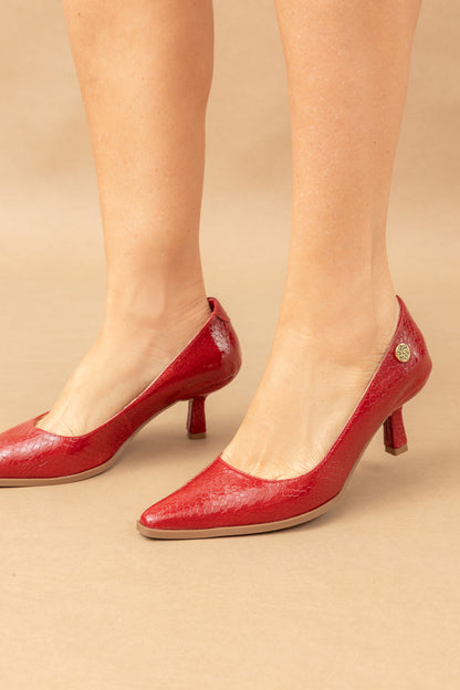 Stiletto Sonia - Cuero Charol Serpiente Rojo -Tacón 3.5 cms - Carolina Laiton