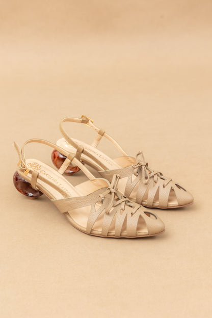 Stiletto Camila - Cuero Almendra -Tacón 3.5 cms - Carolina Laiton