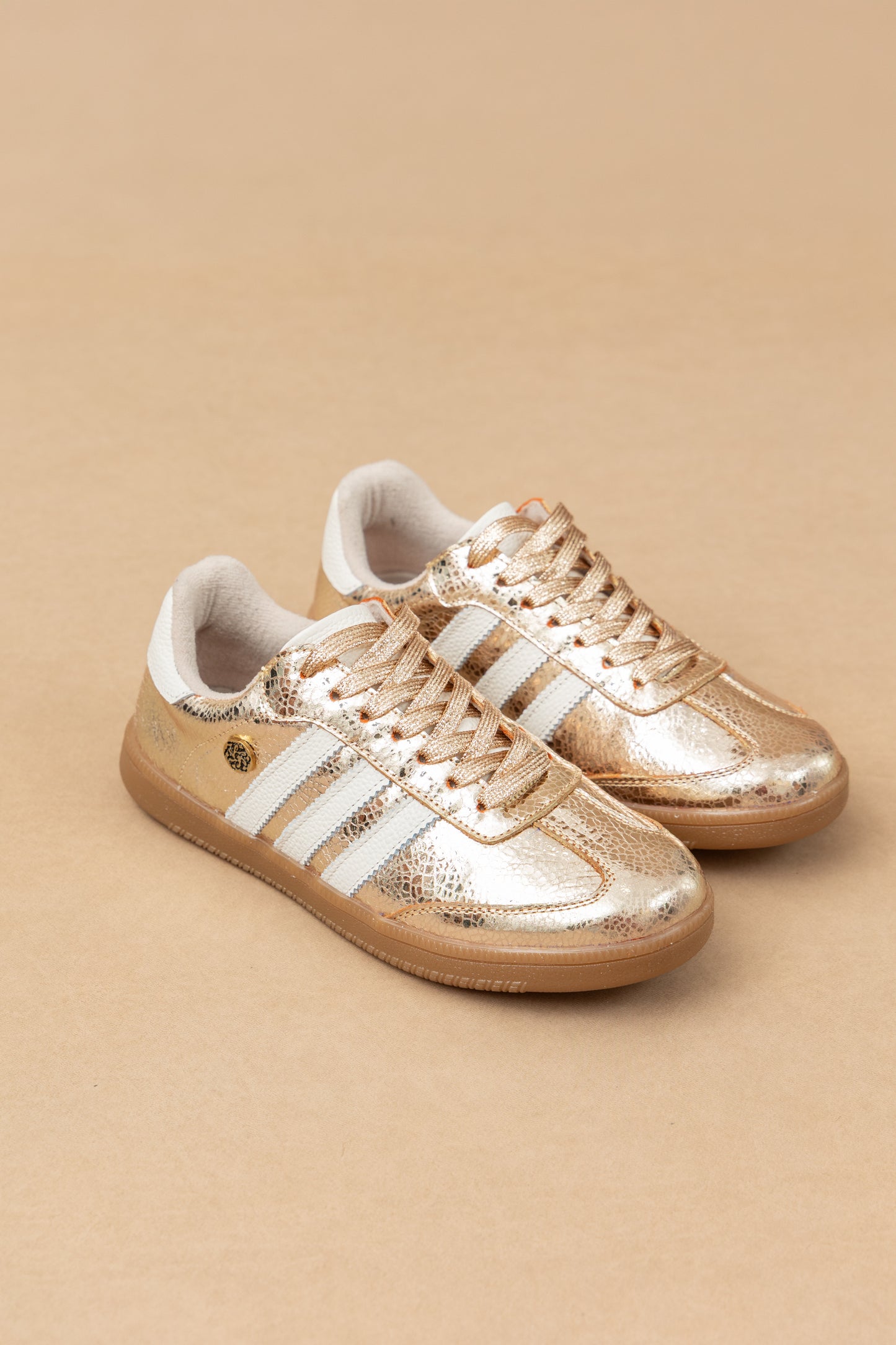 Tenis Star Cuero Dorado- Carolina Laiton