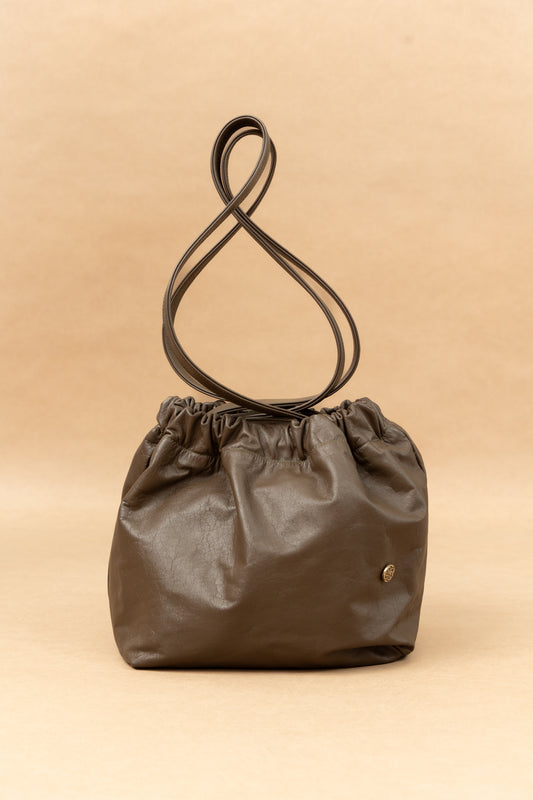 Bolso Sofi en Cuero Cafe - Carolina Laiton