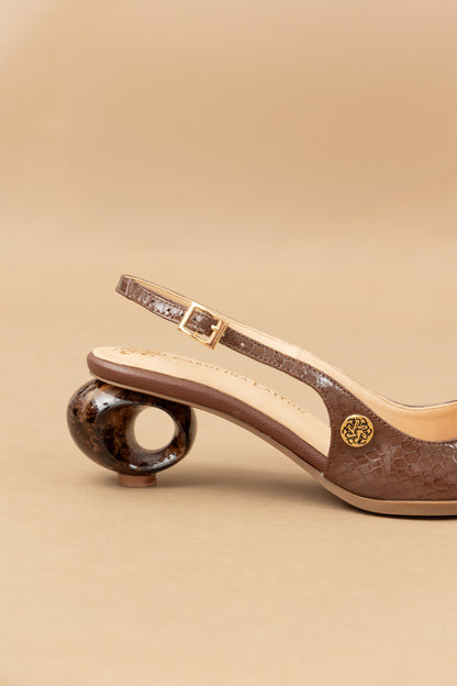 Stiletto Zara - Cuero Charol Serpiente Cafe  -Tacón 3.5 cms - Carolina Laiton