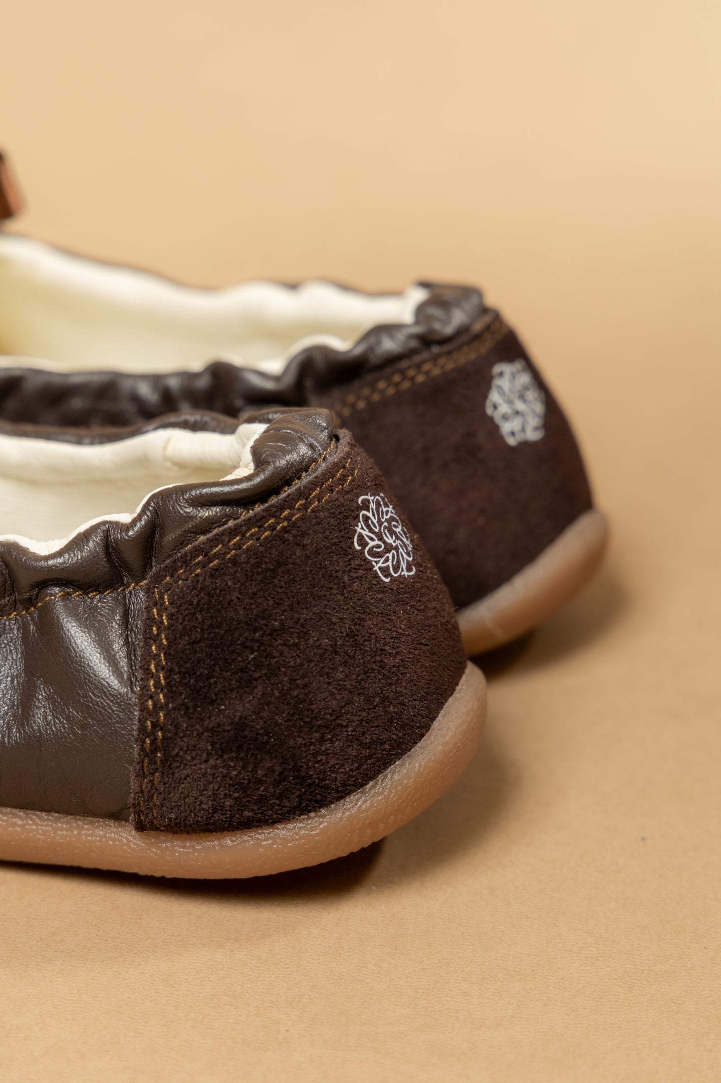Tenis Baleta Veronica Cuero Chocolate- Carolina Laiton