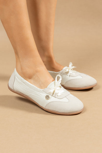 Tenis Baleta Veronica Cuero Beige- Carolina Laiton