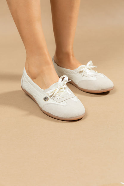 Tenis Baleta Veronica Cuero Beige- Carolina Laiton