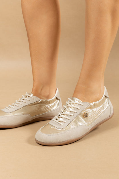 Tenis Vivian - Cuero Beige - Carolina Laiton