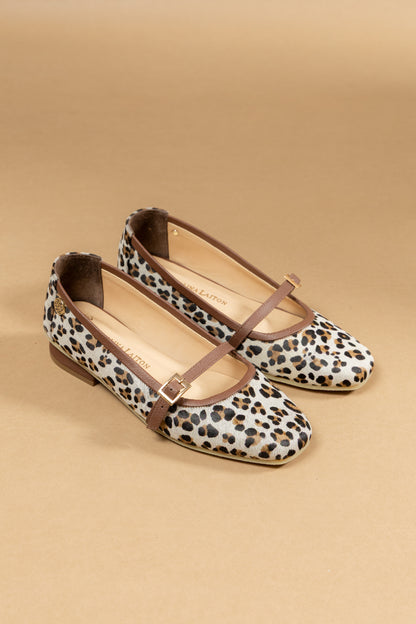 Baleta Livia Cuero Print x Chocolate- Carolina Laiton