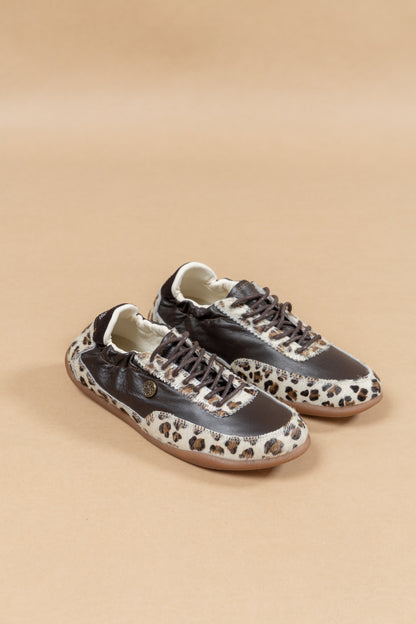 Tenis Sienna Cuero Chocolate - Carolina Laiton