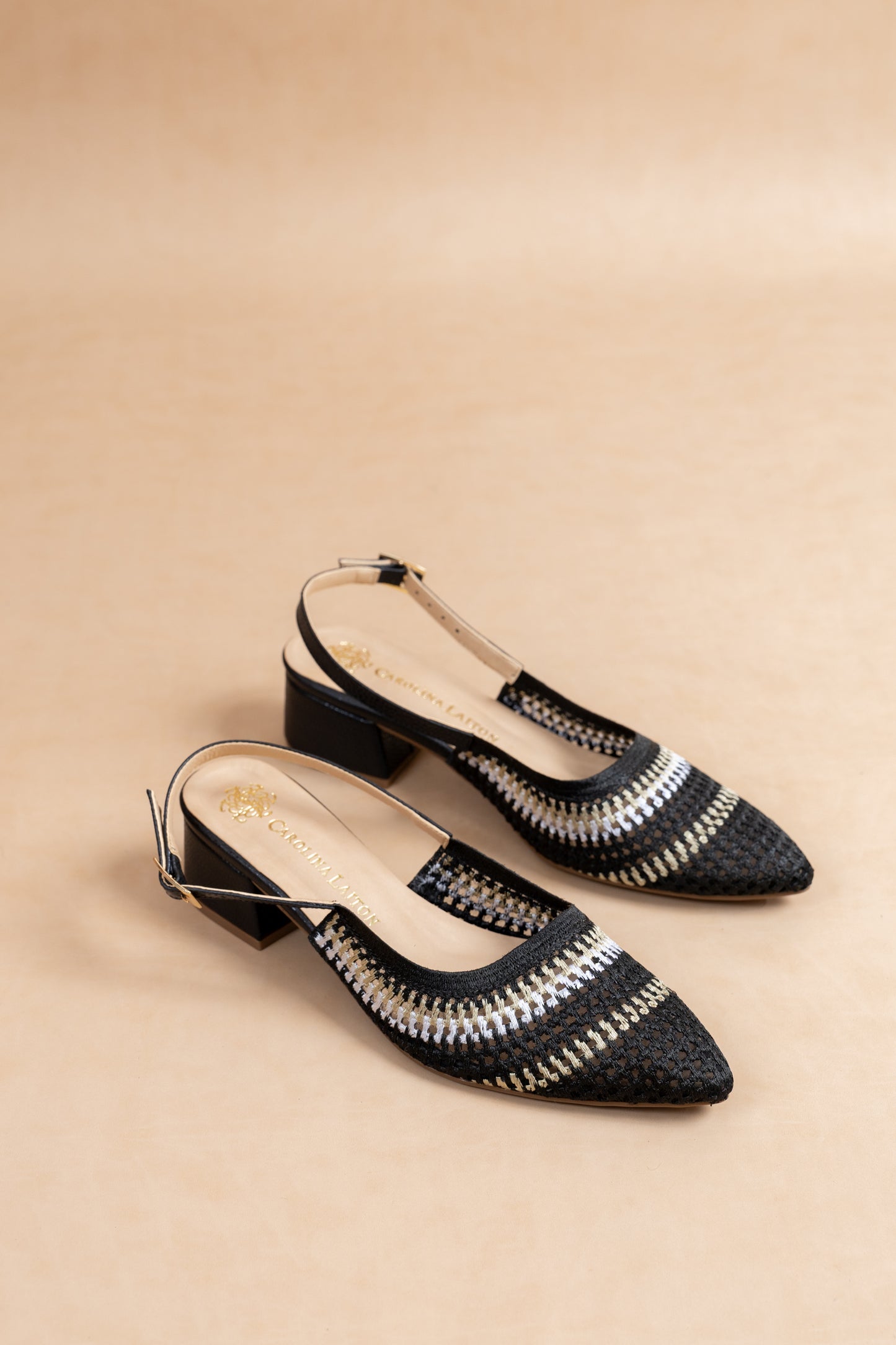 Stiletto Rosalia- Bordado Negro -Tacón 3.5 cms - Carolina Laiton