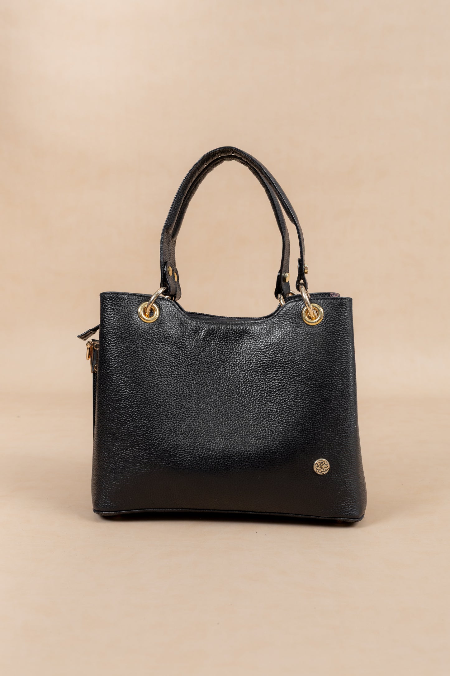 Bolso Eleonor en Cuero Negro- Carolina Laiton