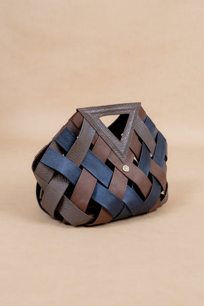 Bolso trazos - Cuero Cafe  - Carolina Laiton