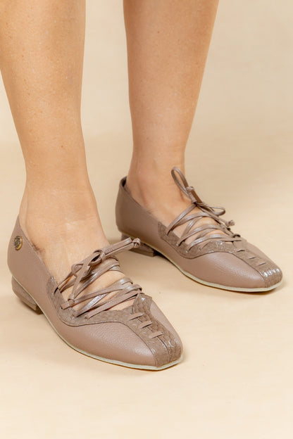 Baleta Amore Cuero Taupe - Carolina Laiton