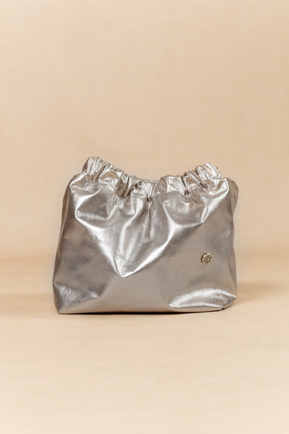 Bolso Sofi en Cuero Plata - Carolina Laiton