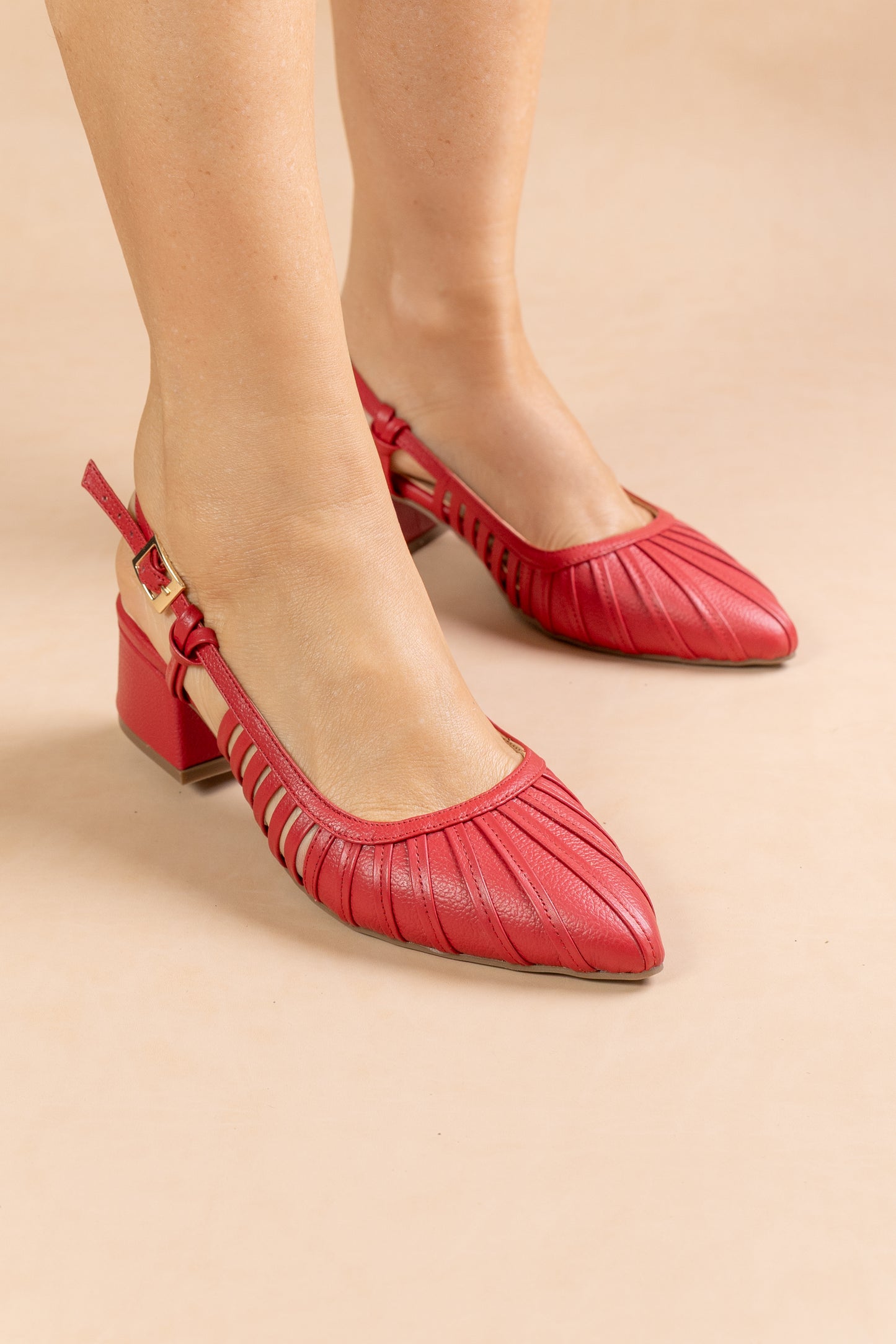 Stiletto Tere Cuero Rojo - Tacon kitten heel 5.5 cms- Carolina Laiton