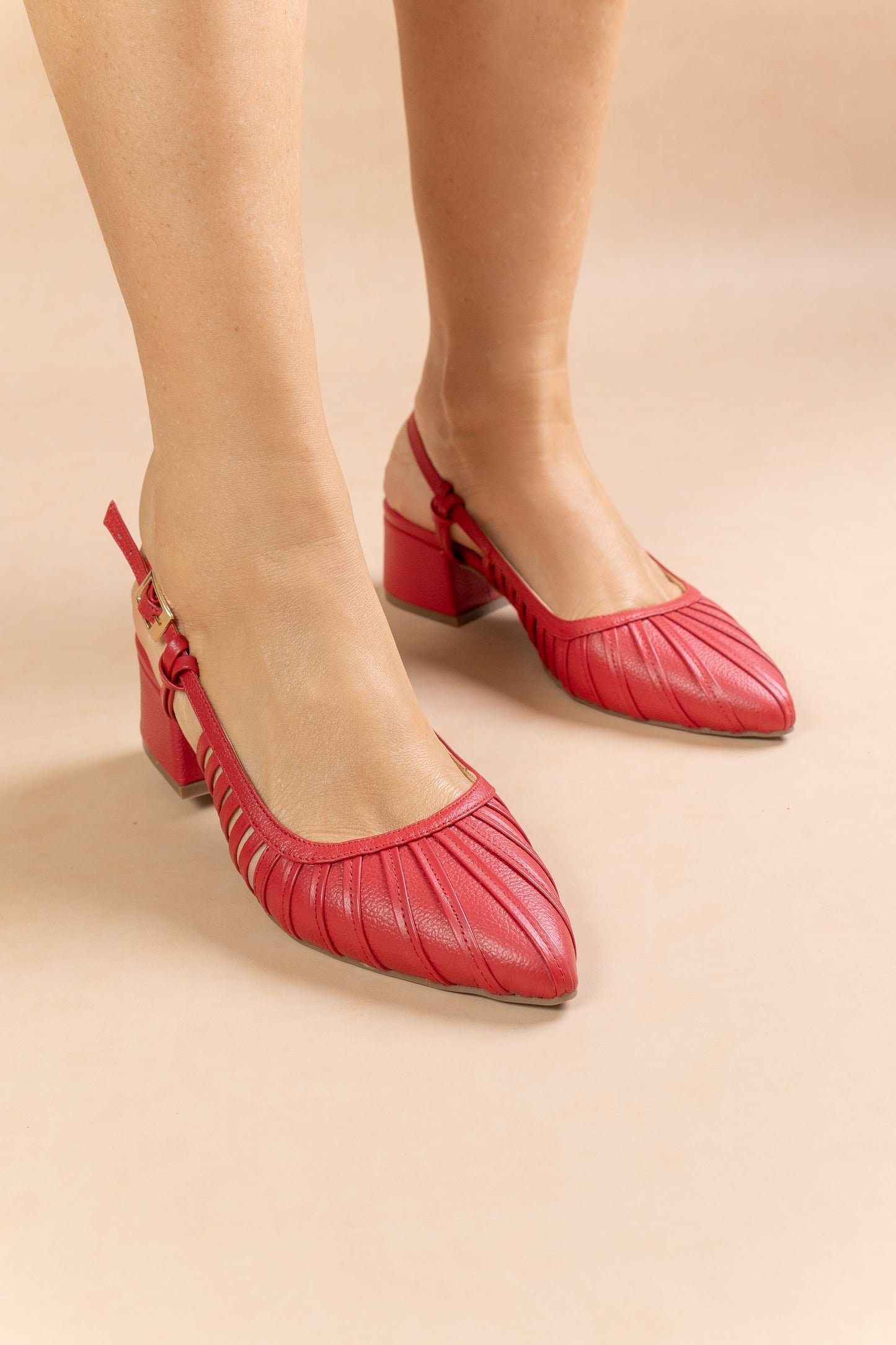 Stiletto Tere Cuero Rojo - Tacon kitten heel 5.5 cms- Carolina Laiton