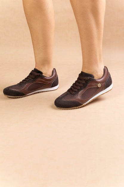 Tenis Gazelle Cuero Café - Carolina Laiton