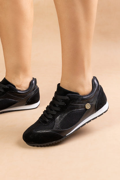 Tenis Gazelle Cuero Negro - Carolina Laiton