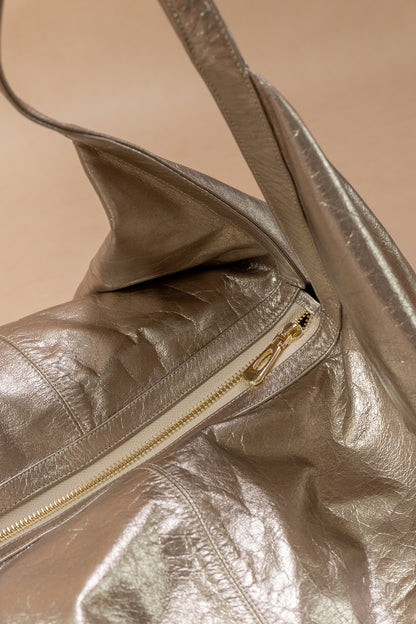 Bolso Samara en Cuero Dorado - Carolina Laiton