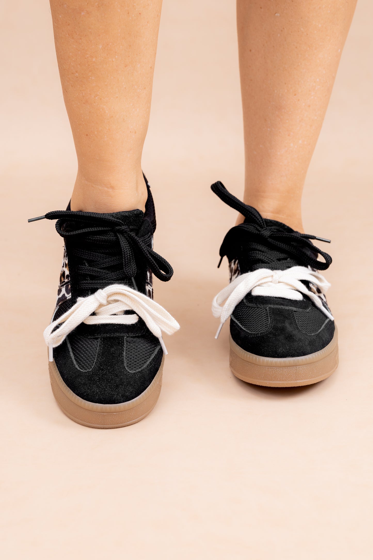 Tenis Nora - Cuero Negro- Carolina Laiton