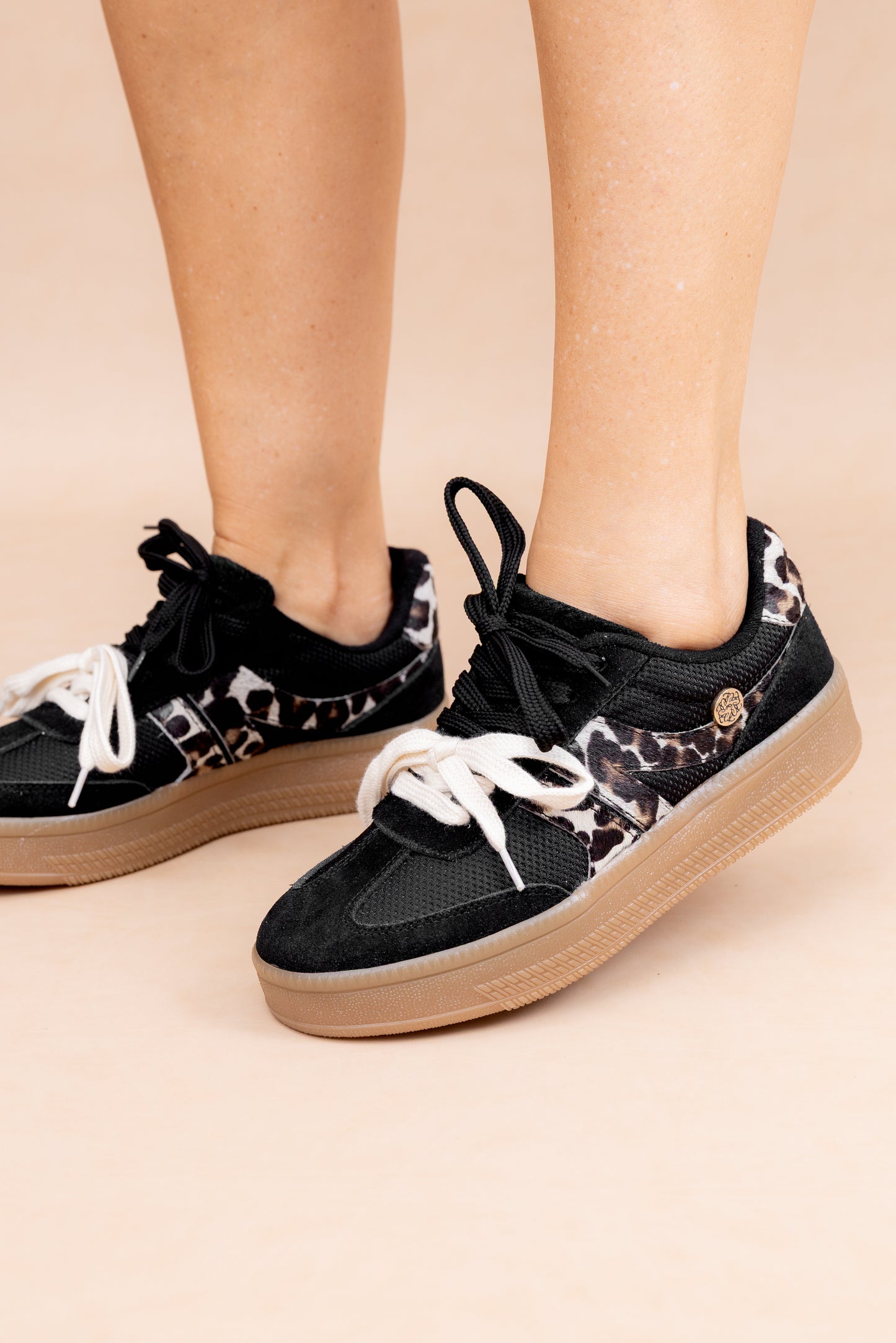 Tenis Nora - Cuero Negro- Carolina Laiton