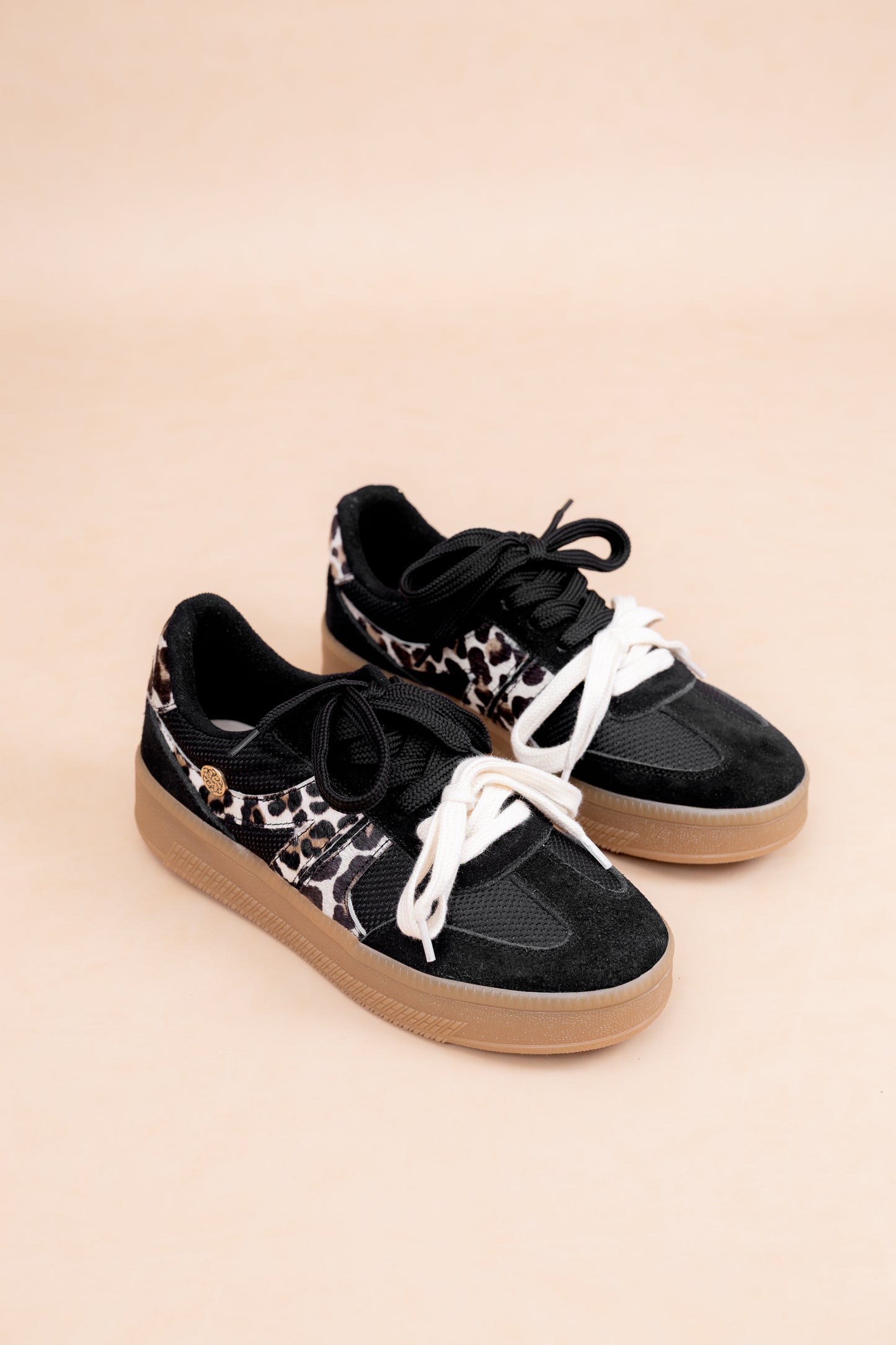 Tenis Nora - Cuero Negro- Carolina Laiton