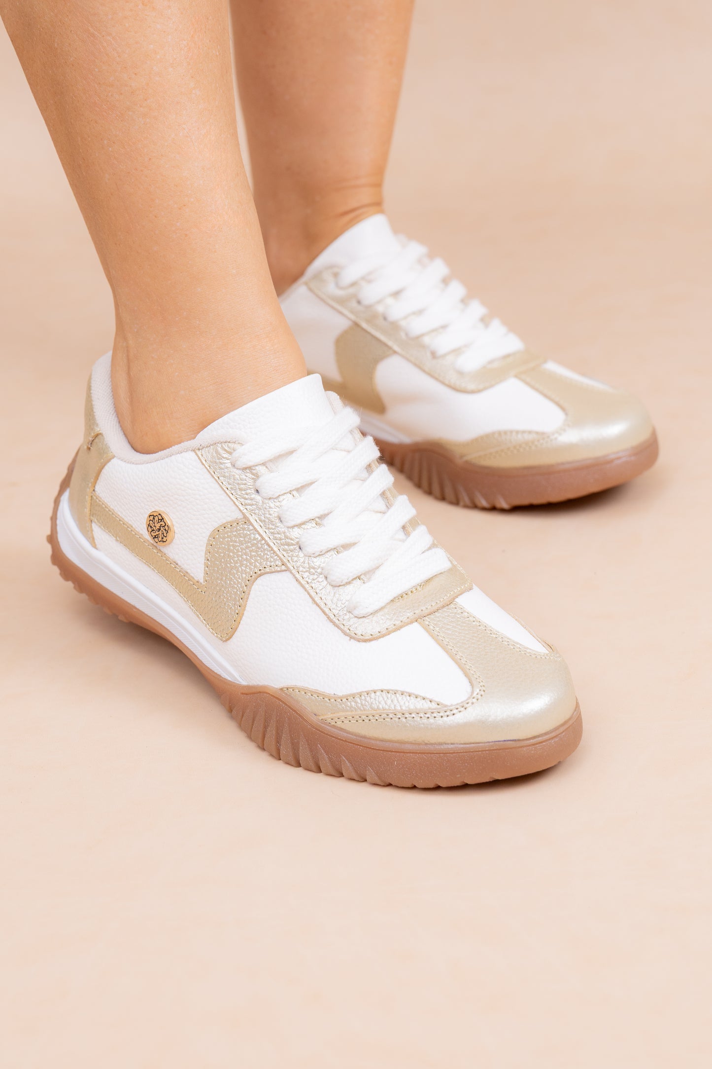 Tenis Soul Cuero Blanco x Champaña- Carolina Laiton