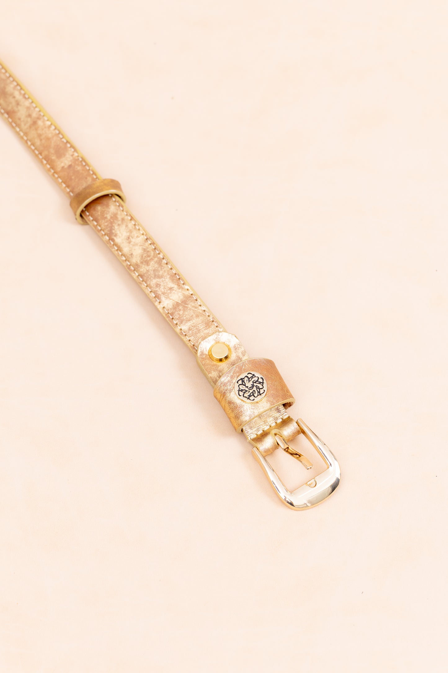 Correa Klee en Oro envejecido - Carolina Laiton