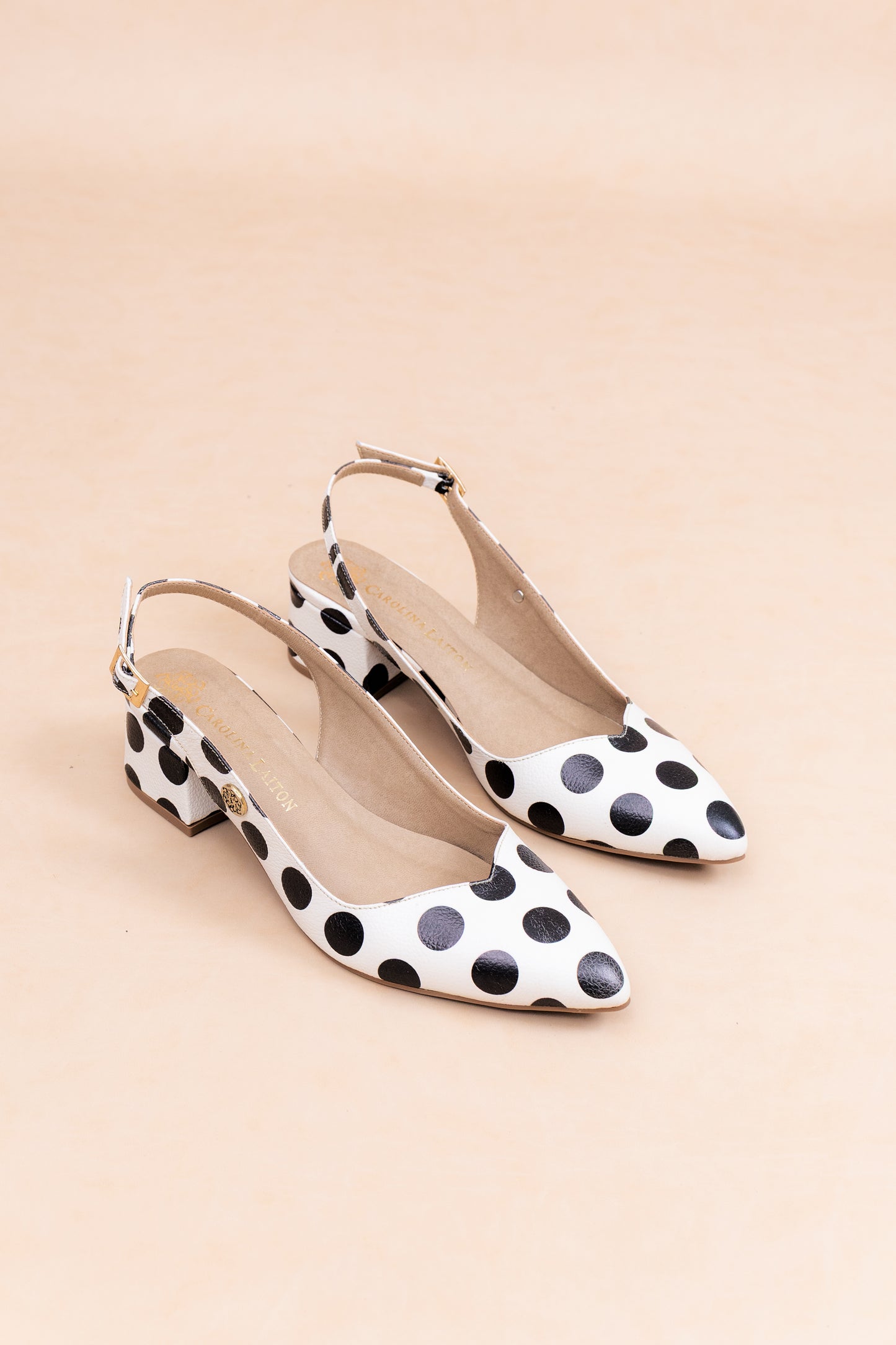 Stiletto Lucy Cuero Lunares- Tacon kitten heel 3.5 cms - Carolina Laiton