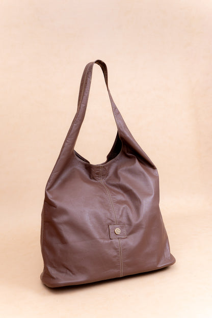 Bolso Amara en Cuero cafe - Carolina Laiton