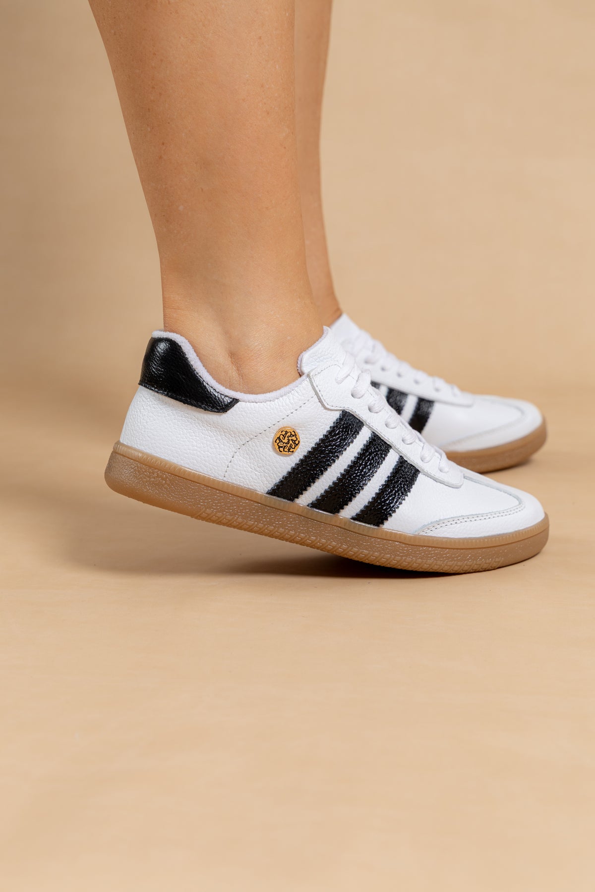 Tenis Eleven- Blanco x Negro - Carolina Laiton