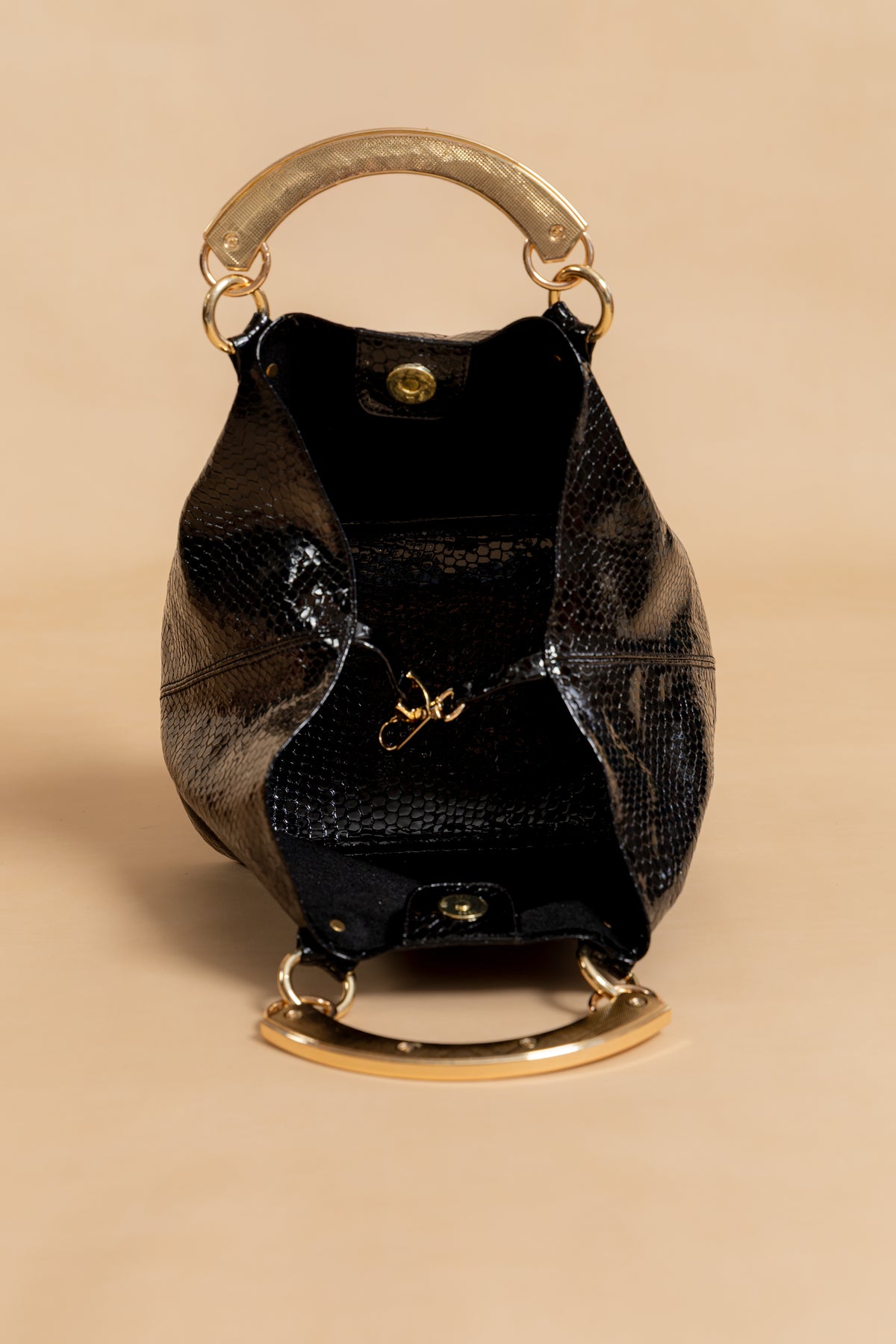 Bolso Alexa - Negro Cuero Italiano - Carolina Laiton