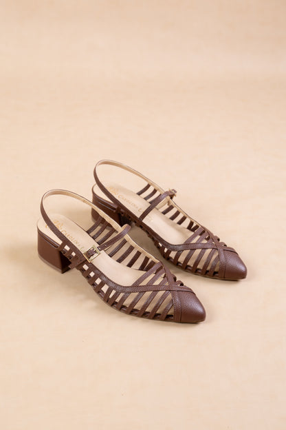 Stiletto Cami Cuero Chocolate- Tacon kitten heel 5.5 cms- Carolina Laiton