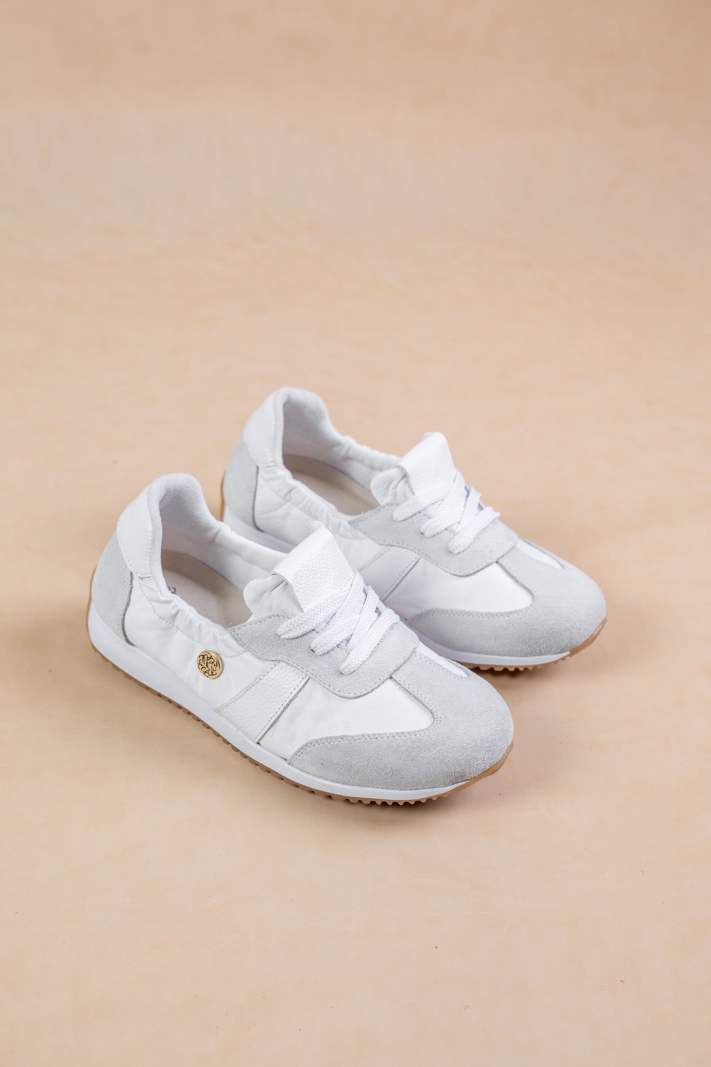 Tenis Chicharron Cuero Blanco - Carolina Laiton