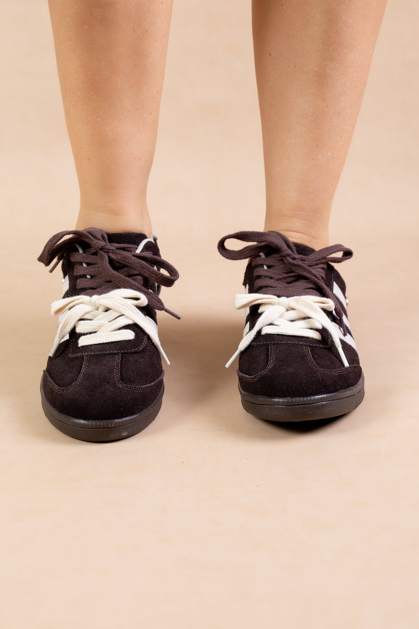 Tenis Eleven- Café x Talco - Carolina Laiton
