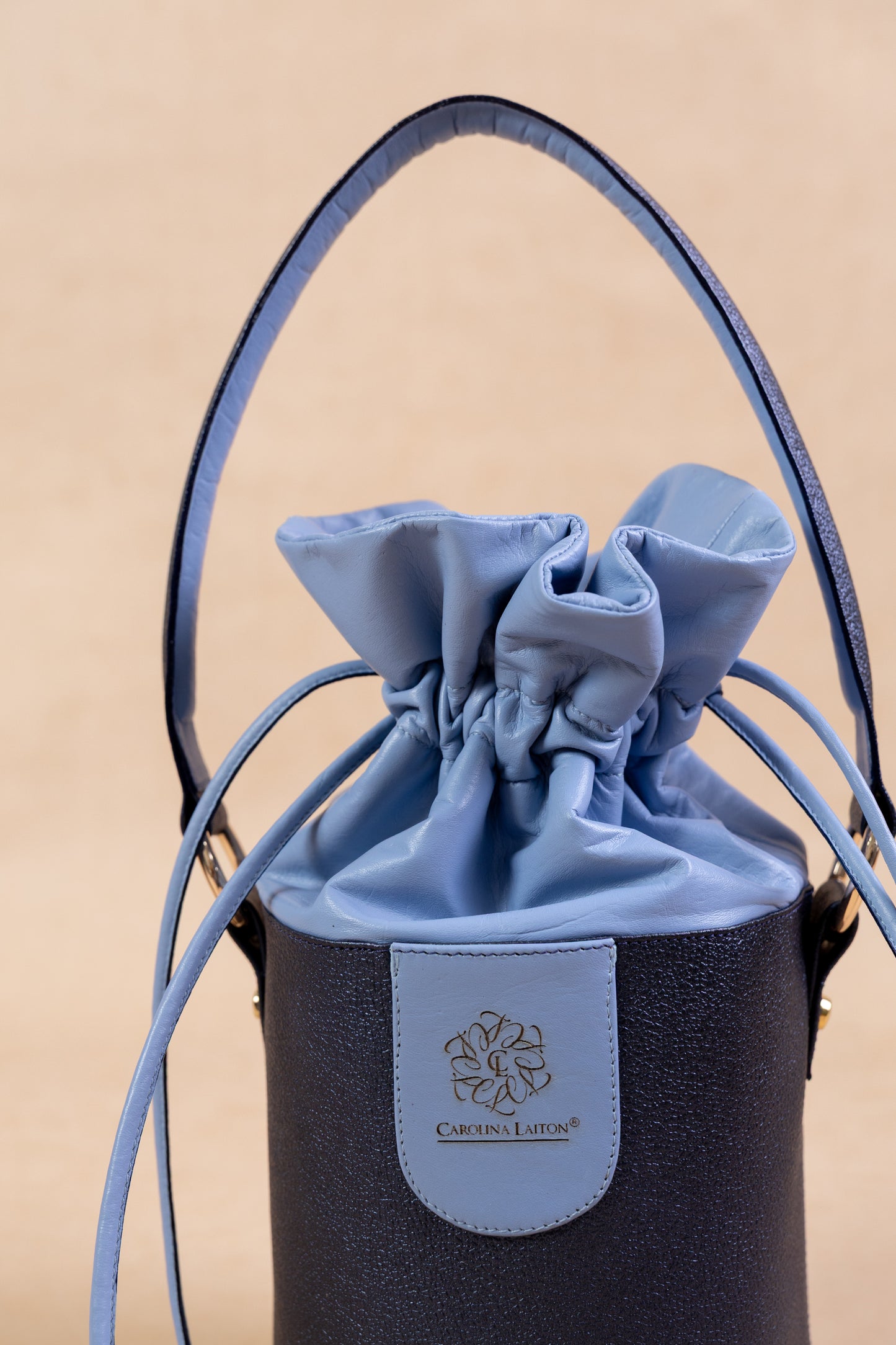 Bolso Anya - Cuero Azul - Carolina Laiton