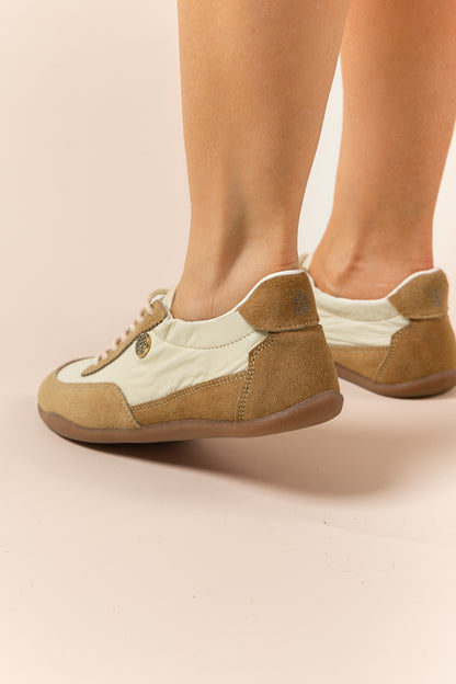 Tenis Chicharron Cuero Talco x Miel- Carolina Laiton