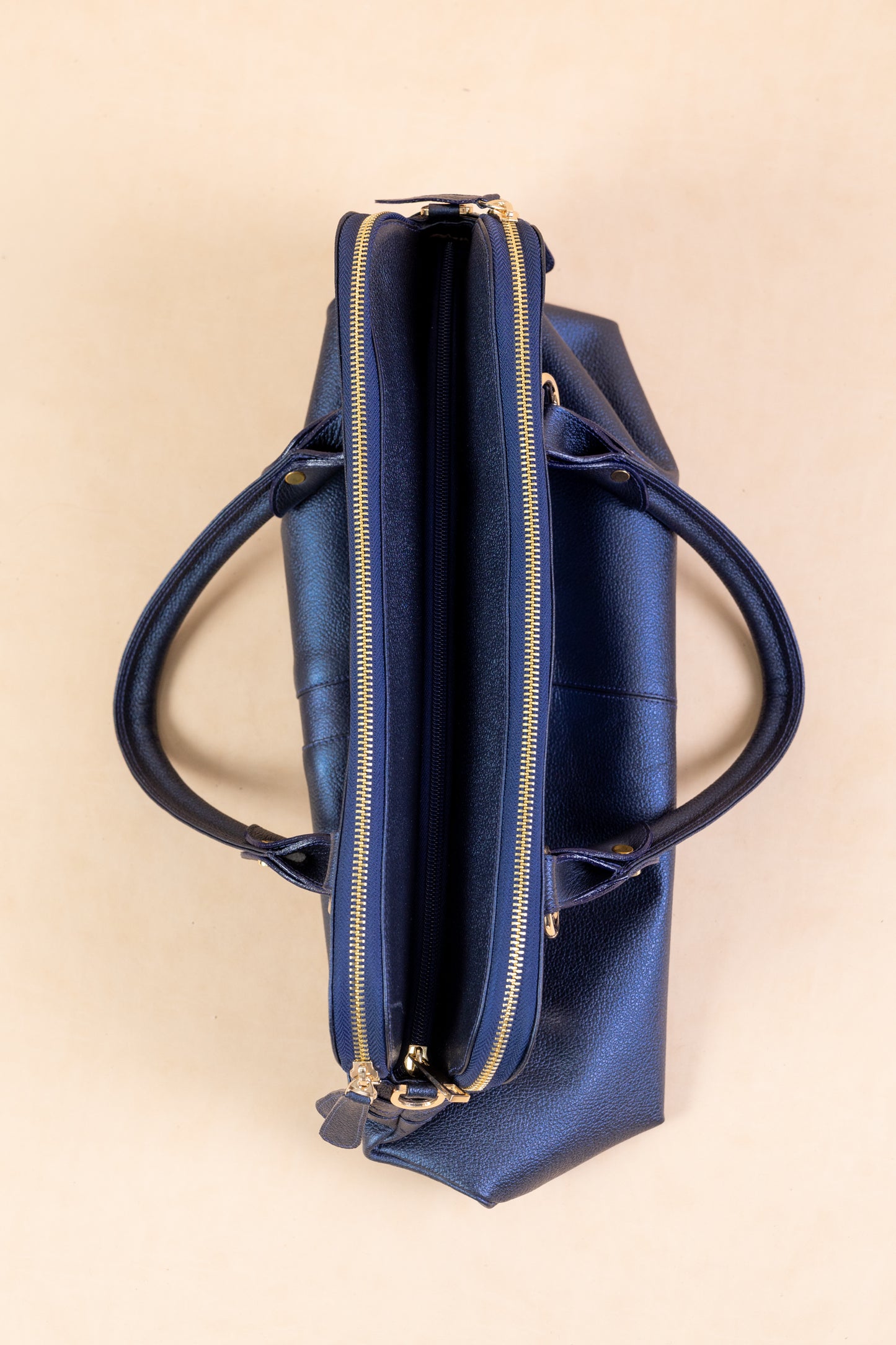 Bolso Catalina en Cuero Azul - Carolina Laiton