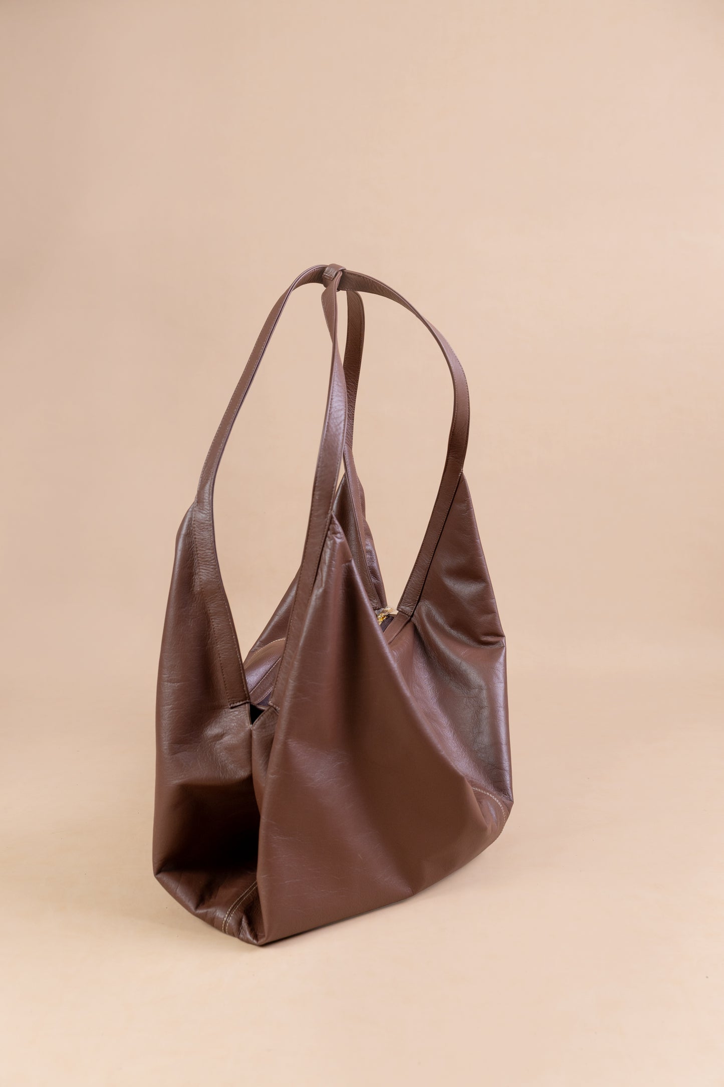 Bolso Samara en Cuero Cafe - Carolina Laiton